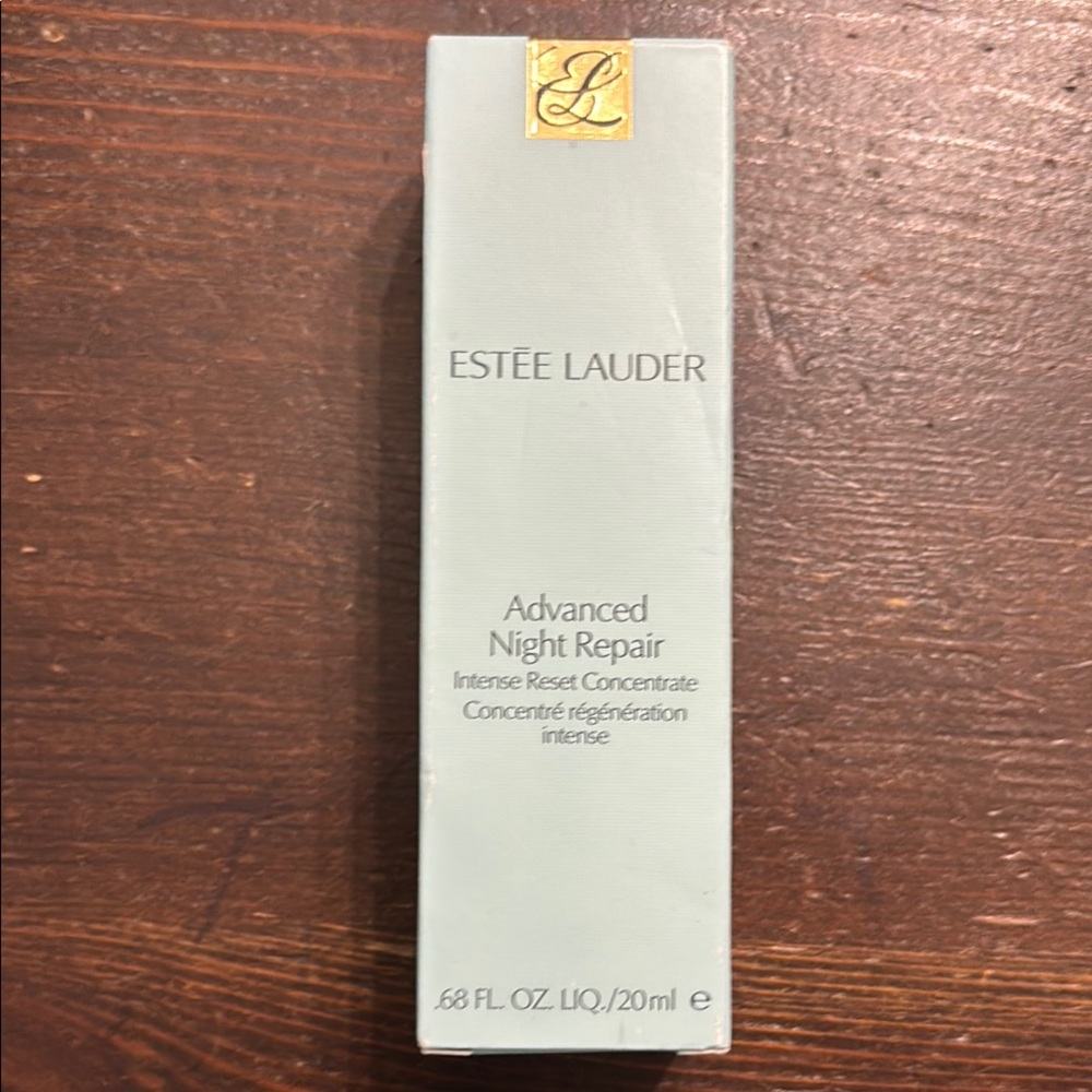 Estee Lauder Advanced Night Repair - Gold and Gray Packaging